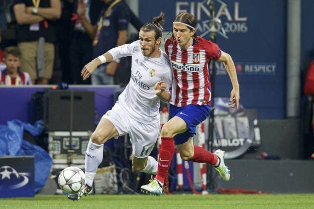 (L-R) Gareth Bale of Real Madrid, Filipe Luis of Club Atletico de Madrid during the UEFA Champions League final match between Real Madrid and Atletico Madrid on May 28, 2016 at the Giuseppe Meazza San Siro stadium in Milan, Italy. Real Madrid v Atletico Madrid UEFA Champions League final 2015 2016 xVIxxIVx 5566803