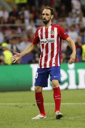 Atletico de Madrid s defense Juanfran reacts after missing a penalty during the UEFA Champions League final match at San Siro stadium in Milan, Italy, 28 May 2016. REAL MADRID VS ATLETICO DE MADRID !ACHTUNG: NUR REDAKTIONELLE NUTZUNG!  MIL164 20160528-636000763811060321