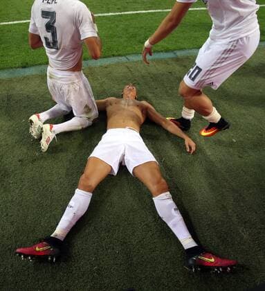 28.05.2016. Milano, Italy. UEFA Champions League final 2016. Atletico Madrid versus Real Madrid. Cristiano Ronaldo celebrates after scoring the last penalty which won the final for Real (5-3) xPaoloxNuccix  ActionPlus11742864