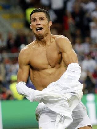 Real Madrid s Portuguese striker Cristiano Ronaldo celebrates his penalty that got the victory for the team during the UEFA Champions League final match at San Siro stadium in Milan, Italy, 28 May 2016. REAL MADRID VS ATLETICO DE MADRID !ACHTUNG: NUR REDAKTIONELLE NUTZUNG!  MIL220 20160529-636000805468064532