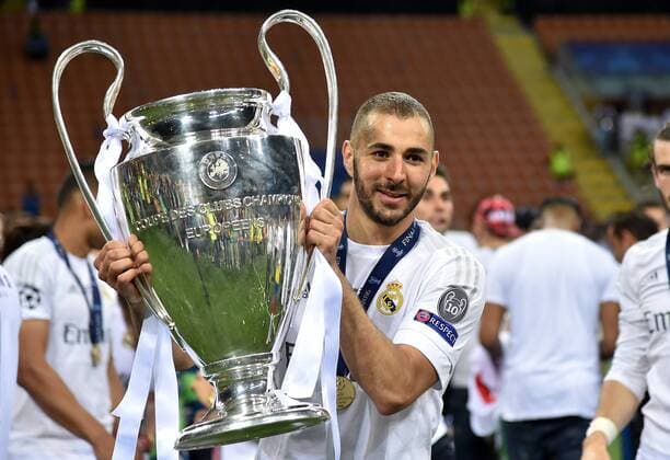 FUSSBALL CHAMPIONS LEAGUE FINALE SAISON 2015 2016 Real Madrid - Atletico Madrid 28.05.2016 Karim Benzema (Real Madrid) jubelt mit dem Pokal 