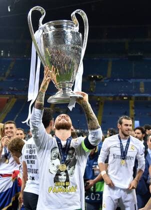 FUSSBALL CHAMPIONS LEAGUE FINALE SAISON 2015 2016 Real Madrid - Atletico Madrid 28.05.2016 Sergio Ramos (Real Madrid) jubelt mit dem Pokal 