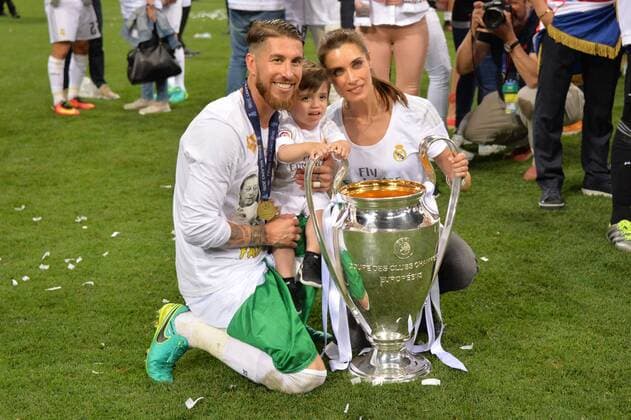 SERGIO RAMOS (real) ET SA FAMILLE - TROPHÄE - JUBEL FOOTBALL : Real Madrid vs Atletico Madrid - Champions League - Finale - 28 05 2016 AnthonyBIBARD FEP 