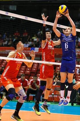 Benjamin Toniutti (FRA), MAY 28, 2016 - Volleyball : Men s Volleyball World Final Qualification for the Rio de Janeiro Olympics 2016 match between France 3-1 China at Tokyo Metropolitan Gymnasium, Tokyo, Japan. NOxTHIRDxPARTYxSALES.  (ipha023383)