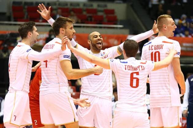 France team group Mannschaftsbild Totale (FRA), MAY 29, 2016 - Volleyball : Men s Volleyball World Final Qualification for the Rio de Janeiro Olympics 2016 match between France 2-3 Poland at Tokyo Metropolitan Gymnasium, Tokyo, Japan. NOxTHIRDxPARTYxSALES.  (hnna029572)
