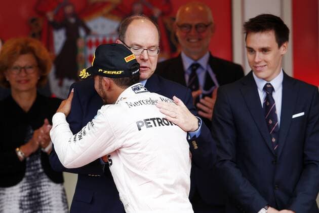 Formel 1, Lewis Hamilton gewinnt GP von Monaco Motorsports: FIA Formula One World Championship WM Weltmeisterschaft 2016, Grand Prix of Monaco, Prince Albert II of Monaco, 44 Lewis Hamilton (GBR, Mercedes AMG Petronas Formula One Team), xHOCHxZWEIx