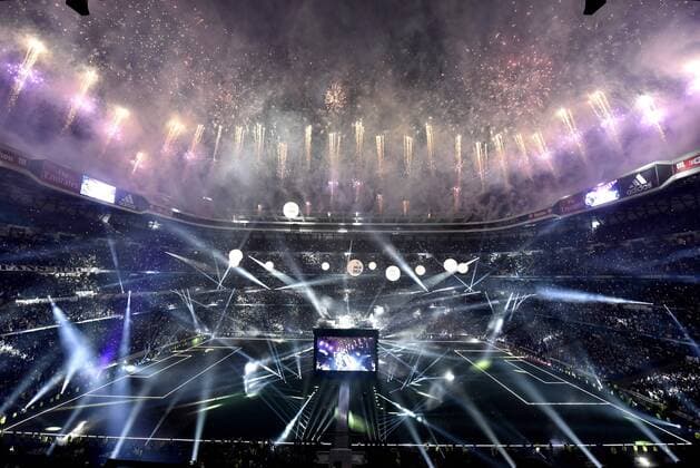 General view of the celebrations at the Bernabeu Stadium in Madrid, 29 May 2016. Real Madrid won Atletico de Madrid the UEFA Champions League Final held at Milan s San Siro Stadium on 28 May 2016. Real Madrid celebrates the UEFA Champions League !ACHTUNG: NUR REDAKTIONELLE NUTZUNG!  GRA413 20160530-636001637037411536