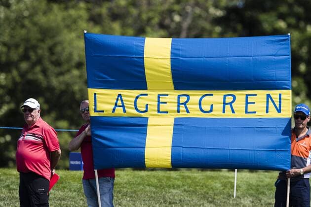 Golf, Nordea Masters, Tag 1 160602 Supportrar till Joakim Lagergren (i bild) under dag ett av golftävlingen Nordea Masters den 2 juni 2016 i Stockholm.  Copyright: ANDREASxLxERIKSSON BB160602AE037