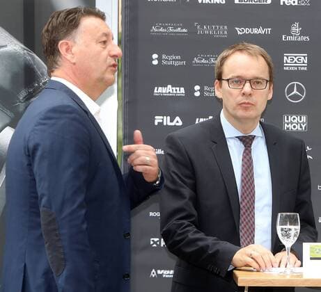 Tennis Mercedes Cup Stuttgart 02.06.2016 Deutschland Tennis Mercedes Cup Stuttgart beim TC Weissenhof Pressekonferenz mit Dr. Gert Brandner ( Vorsitzender TC Weissenhof) re. und Edwin Weindorfer li. ( Turnierdirektor und Veranstalter MercedesCup.