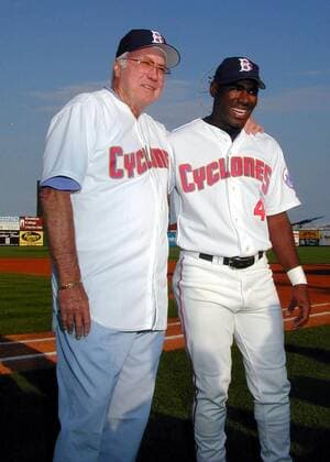 Jan. 1, 2011 - K25697.Baseball legend Duke Snider of the Brooklyn Dodgers attended a Brooklyn Cyclones game at Keyspan park Coney Island Brooklyn N.Y. some of his teammates joined him..7 24 02 duke snider and ender chavez both 4. Bruce Cotler 2002 DICK SNIDER - ZUMAg49_