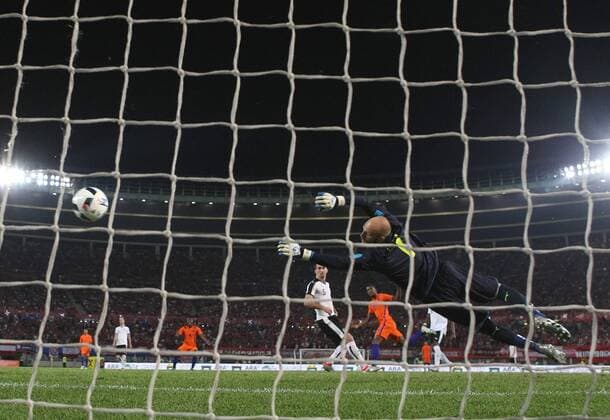 SOCCER - UEFA EURO EM Europameisterschaft Fussball 2016, preview VIENNA,AUSTRIA,04.JUN.16 - SOCCER - UEFA European Championship EM Europameisterschaft 2016 in France, preview, OEFB international match Länderspiel Austria vs Netherlands, friendly match. Image shows Robert Almer (AUT). Keywords: goal, netcam. GEPAxpictures xChristianxOrt