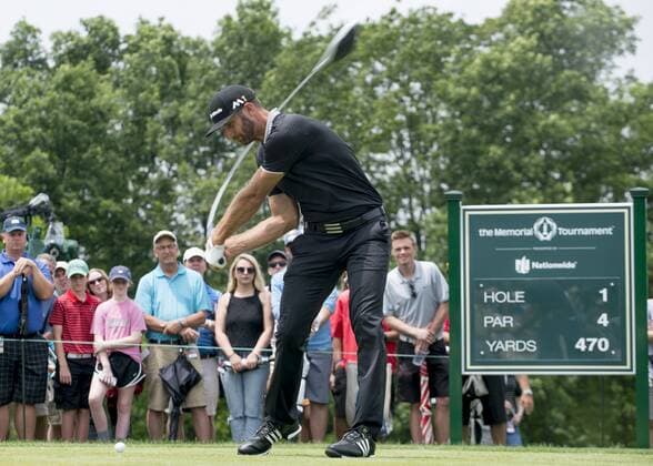 June 04 2016: Dublin, OH, USA: Dustin Johnson teeing off during the Third Round of the Memorial Tournament presented by Nationwide at the Muirfield Village Golf Club. (Photo by Jason Mowry Icon Sportwire) GOLF: JUN 04 PGA Golf Herren - the Memorial Tournament presented by Nationwide - Third Round Icon160604018 EDITORIAL USE ONLY