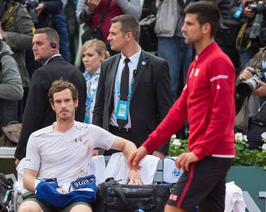 Andy Murray (GBR) sitzt enntaeuscht auf der Bank,Emotion, Novak Djokovic geht vorbei,Siegerehrung,Praesentation,Herren Finale, Endspiel, Tennis - French Open 2016 - Grand Slam ITF ATP Tennis Herren WTA Tennis Damen - Roland Garros - Paris - - France - 5 June 2016.