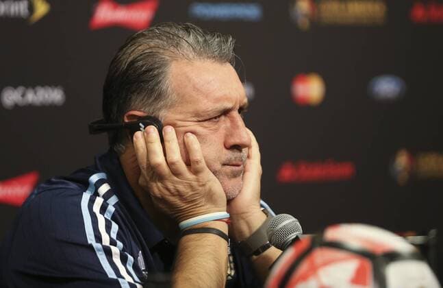 Copa America, PK Nationalteam Argentinien Argentina national soccer team coach Gerardo Martino during a press conference PK Pressekonferenz in Santa Clara, California, US, 05 June 2016. Press conference of Argentina !ACHTUNG: NUR REDAKTIONELLE NUTZUNG!  BIL01 20160605-636007585116305726