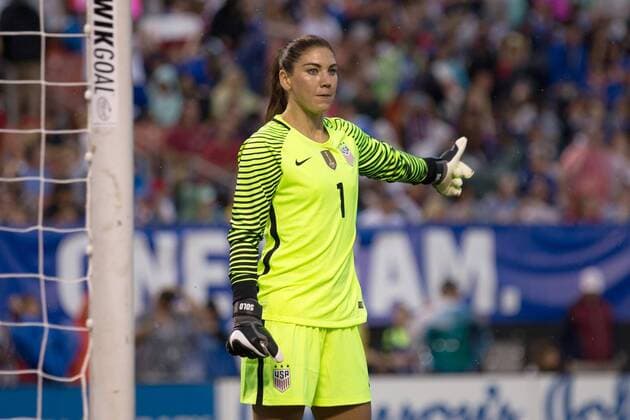05 June 2016: U.S. Women s national team Nationalteam goalkeeper Hope Solo (1) during the International Friendly Länderspiel between Japan and USA at FirstEnergy Stadium in Cleveland, OH. The match was abandoned in the 76th minute due to inclement weather with the USA leading 2-0. The attendance of 23,535 set a record for a Women s National Team game in the state of Ohio. (Photo by Frank Jansky Icon Sportswire) SOCCER: JUN 05 Women s - USA v Japan Icon160605026 EDITORIAL USE ONLY