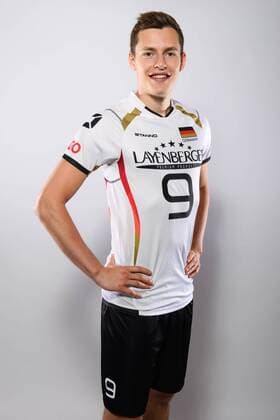 03.06.2015, Sportcentrum Papendal, Papendal Volleyball, Fotoshooting Nationalmannschaft Männer Maenner Jan Zimmermann ( 9 GER)
