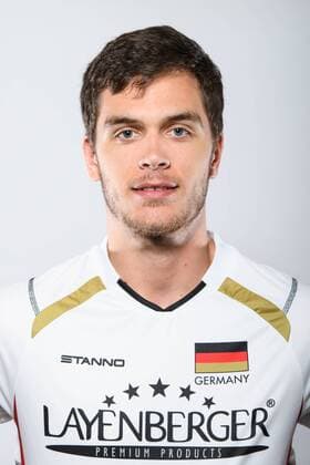 03.06.2015, Sportcentrum Papendal, Papendal Volleyball, Fotoshooting Nationalmannschaft Männer Maenner David Sossenheimer ( 17 GER)