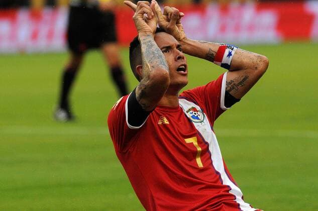 Panama s Blas Perez celebrates after scoring against Bolivia, during their Copa America Centenario 2016 match at the Camping World stadium in Orlando, Florida, USA, 06 june, 2016. BOLIVIA VS. PANAMA !ACHTUNG: NUR REDAKTIONELLE NUTZUNG!  FLO39 20160607-636008638432278216