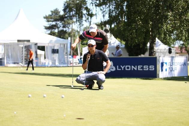 GOLF - PGA Golf Herren Lyoness Open, preview ATZENBRUGG,AUSTRIA,07.JUN.16 - GOLF - PGA European Tour, Lyoness Open, Diamond Country Club, preview, training. Image shows Lukas Nemecz (AUT) and his coach. GEPAxpictures xDanielxGoetzhaber