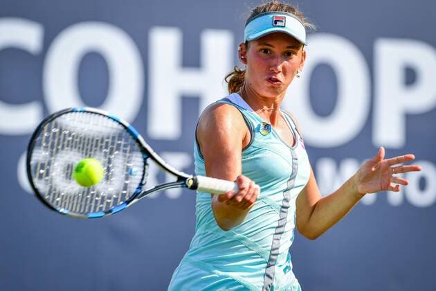 Belgian Elise Mertens pictured in action during a tennis game between Belgian Elise Mertens and Dutch Demi Schuurs versus Russian Alexandra Panova and Swiss Amra Sadikovic in the first round of the women s doubles at the Ricoh Open WTA Tennis Damen tennis tournament in Rosmalen, the Netherlands, Tuesday 07 June 2016. LUCxCLAESSEN  x04867042x