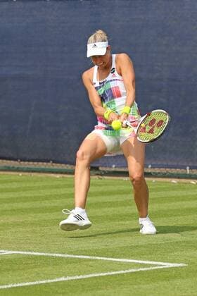 08.06.2016. Nottingham Tennis Centre, Nottingham, England. Aegon WTA Tennis Damen Nottingham Open Day 5. Andrea Hlavackova of Czech Republic in action in the doubles xDavidxKissmanx  ActionPlus11746442