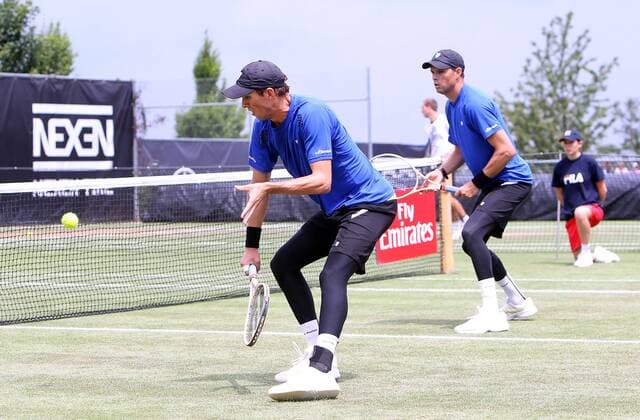 Stuttgart Tennis MercedesCup 2016, Doppel, v.l. Mike und Bob Bryan (USA)