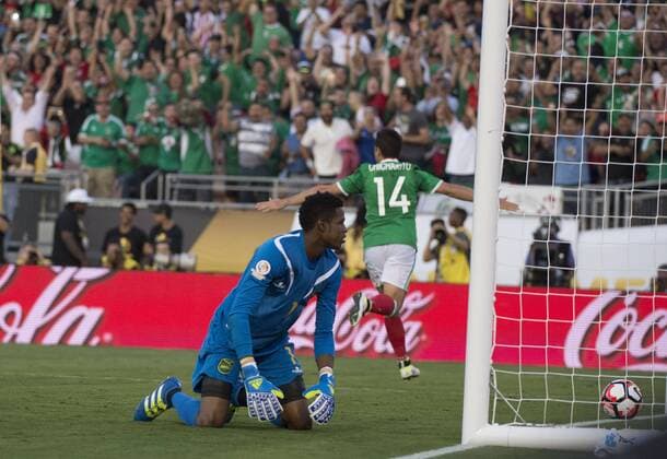 June 9, 2016 - Pasadena, California, U.S - Pasadena, Ca, 09 Jun 2016. Mexico plays Jamaica. in their second game of group stage play in the Copa America Centenario at Rose Bowl Stadium. Pictured is Mexico s Chicharito scoring a goal in the first half. MEXICO VS JAMAICA Nationalteam - ZUMAp124