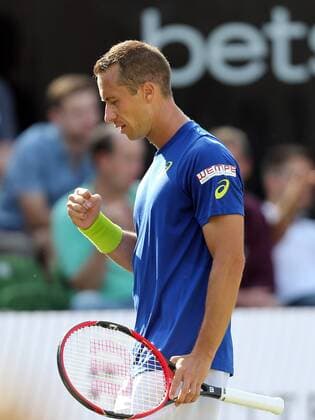 Stuttgart Tennis MercedesCup 2016, Philipp Kohlschreiber (GER) jubelt und ballt die Faust