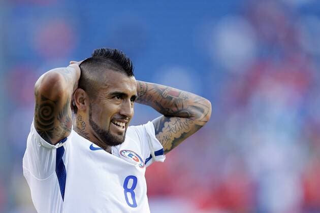 Chile players Arturo Vidal reacts after missing a goal opportunity before Bolivia during their Copa America Centenario soccer match at Gillete Stadium in Foxborough, Massachusetts, United States, 10 June 2016. CHILE VS BOLIVIA Länderspiel Nationalmannschaft !ACHTUNG: NUR REDAKTIONELLE NUTZUNG!  FOX011 20160611-636012088044812155