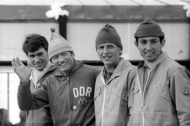 Olympische Spiele 1972 in Sapporo, die drittplazierte 4x7,5km Staffel der DDR mit Hansjörg Knauthe, Joachim Meischner, Dieter Speer, Horst Koschka