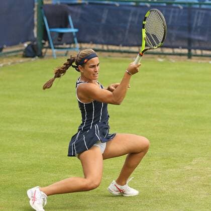 11.06.2016. Nottingham Tennis Centre, Nottingham, England. Aegon WTA Tennis Damen Nottingham Open Day 8. Monica Puig of Puerto Rica gets down to a low drive on her way to victory in two sets over Tamira Paszek of Austria xDavidxKissmanx  ActionPlus11747376