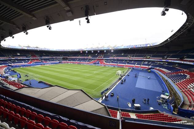 Parc des Princes Euro2016 FOOTBALL : Parc des Princes Euro2016 - 11 06 2016 JBAutissier Panoramic 
