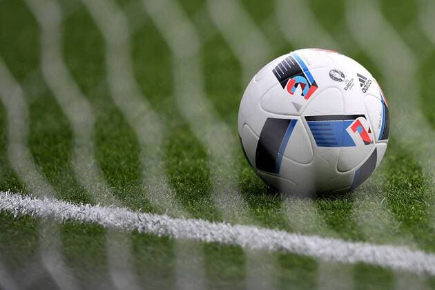 SOCCER - UEFA EURO EM Europameisterschaft Fussball 2016, TUR vs CRO PARIS,FRANCE,11.JUN.16 - SOCCER - UEFA European Championship EM Europameisterschaft 2016, international match Länderspiel Turkey vs Croatia, preview, training team CRO. Image shows the official ball Beau Jeu. Keywords: goal-line technology. GEPAxpictures xFlorianxErtl