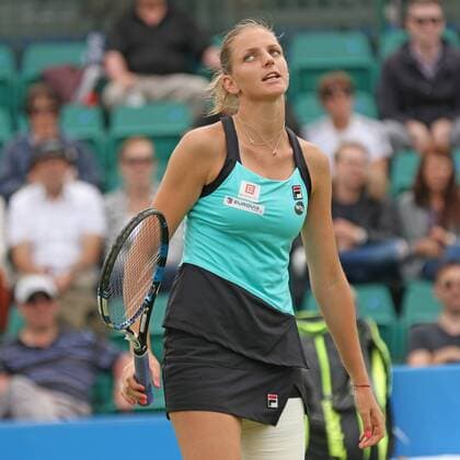 11.06.2016. Nottingham Tennis Centre, Nottingham, England. Aegon WTA Tennis Damen Nottingham Open Day 8. Karolina Pliskova of Czech Republic looks heavenward for inspiration and finds it to win the semi final against Monica Puig of Puerto Rico 6-2 6-2 xDavidxKissmanx  ActionPlus11747594