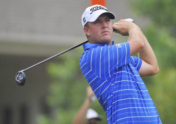 June 11, 2016: Tom Hoge watches his shot from the 18th fairway during the third round of the FedEx St. Jude Classic at TPC Southwind in Memphis, Tennessee. Austin McAfee CSM PGA Golf Herren 2016: FedEx St. Jude Classic JUNE 11 - ZUMAc04_