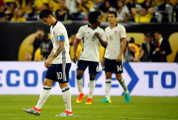 James Rodriguez (L) of Colombia reacts after a goal of Costa Rica during a soccer match part of Copa Libertadores Centenario at NRG stadium in Houston, Texas, United States, 11 June 2016. Colombia vs. Costa Rica !ACHTUNG: NUR REDAKTIONELLE NUTZUNG!  TX01 20160612-636013037101223900