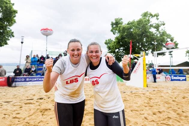 Sieger der Damenkonkurrenz: Alexandra Bura (Allianz MTV Stuttgart) und Victoria Blesch (TSV Schmiden); LBS Cup Beachvolleyball Friedrichshafen, Promenade, Friedrichshafen Germany, 20160612; Friedrichshafen Copyright: Wuechnerx xEibner-Pressefoto EP_nwr