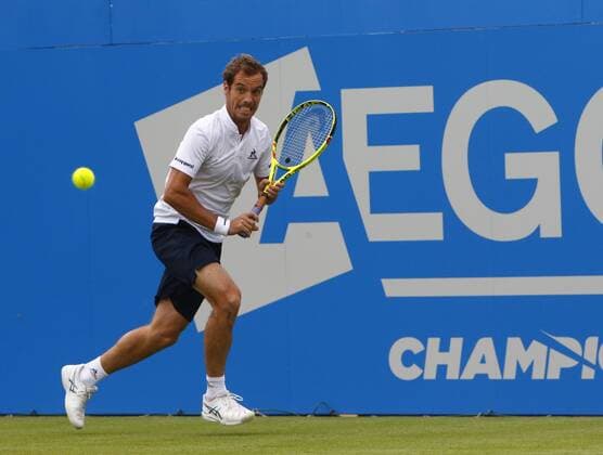 13.06.2016. Queens Club, London, England. Aegon Queens Tennis Championships Day One. Richard Gasquet (FRA) prepares to hit a backhand during his singles match against Steve Johnson (USA). xAlanxMartinx  ActionPlus11748806