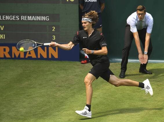 Foto : Alexander ZVEREV ( GER ) Tennis-Turnier Gerry Weber Open im westfälischen Halle am Di. 14.06.2016