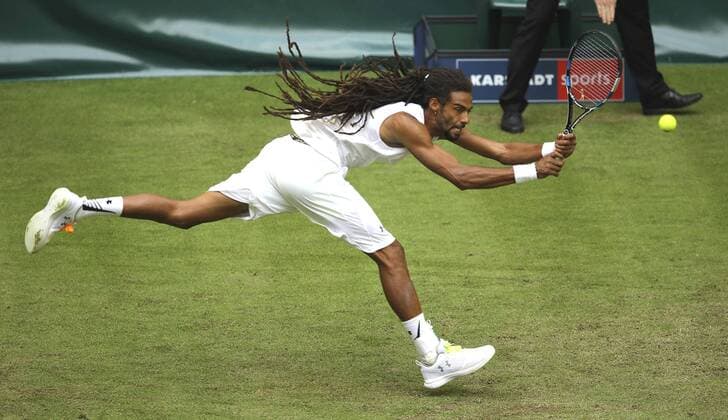 Foto : Dustin Brown ( GER ) Tennis-Turnier Gerry Weber Open im westfälischen Halle am Di. 14.06.2016