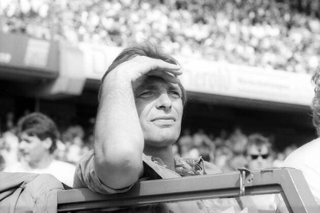 Eintracht Frankfurt - VfB Stuttgart: Karl-Heinz Charly Körbel (Frankfurt)