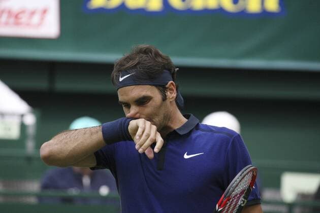 Tennis Gerry Weber Open 2016 am 15.06.2016 im Gerry Weber Stadion in Halle Westf. Roger Federer (SUI) unzufrieden, enttäuscht, enttaeuscht, niedergeschlagen. Foto: osnapix bk
