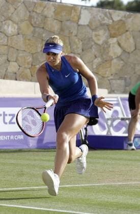 German Sabine Lisicki returns the ball to Colombian Mariana Duque-Marino during their round of 16th match played at the Mallorca Open 2016 played at Santa Ponsa court in Majorca, Balearic Islands, Spain on 15 June 2016. Sabine Lisicki vs Mariana Duque-Marino !ACHTUNG: NUR REDAKTIONELLE NUTZUNG!  20160615-636016193049691265