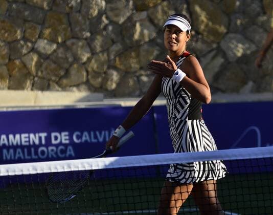 Serbian Ana Ivanovic argues with the referee during the round of 16th match against Spanish Sara Sorribes Tormo played at the Mallorca Open 2016 played at Santa Ponsa court in Majorca, Balearic Islands, Spain on 16 June 2016. Sara Sorribes Tormo vs Ana Ivanovic !ACHTUNG: NUR REDAKTIONELLE NUTZUNG!  20160616-636017066059075694
