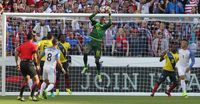Ecuador goalie Alexander Dominguez (22) makes a save against USA in a 2016 Copa America Centenario soccer quarterfinals at CenturyLink Field in Seattle, Washington on June 16, 2016. USA beat Ecuador 2-1 to advance to the semi-finals.  SEA2016061621 JIMxBRYANT
