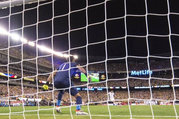 June 17, 2016 - East Rutherford, New Jersey, U.S - Colombia midfielder JAMES RODRIGUEZ (10) takes a penalty kick in after full time at the Copa America Centenario USA 2016 soccer tournament at MetLife Stadium in East Rutherford, NJ Soccer 2016 - Copa America Centenario Colombia vs. Peru 0-0 (4-2) - ZUMAs192