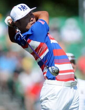 Hideto Tanihara of Japan drives off the ten tee at the U.S. Open golf championship at Oakmont Country Club near Pittsburgh, on June 17, 2016.  OAK20160618304 ARCHIExCARPENTER