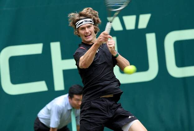 Alexander zverev win his match 1 2 finale Halle TENNIS : Gerry Weber Open - Tournoi de Halle - 18 06 2016 Photonews Panoramic 