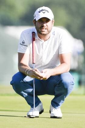 18 June 2016: Andrew Landry (USA) looks at his putting line on the 14th green during the second round of the US Open at Oakmont Country Club in Pittsburgh, Pa. GOLF: JUN 18 PGA Golf Herren - US Open - Second Round Icon4391606181134 EDITORIAL USE ONLY