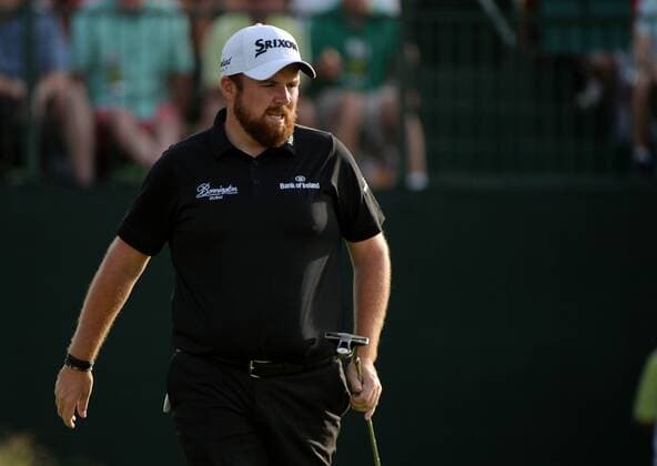 Shane Lowry of Ireland stands on the 8th green in the 3rd round at the U.S. Open at Oakmont Country Club near Pittsburgh, Pennsylvania on June 18, 2016.  OAK20160618014 KEVINxDIETSCH